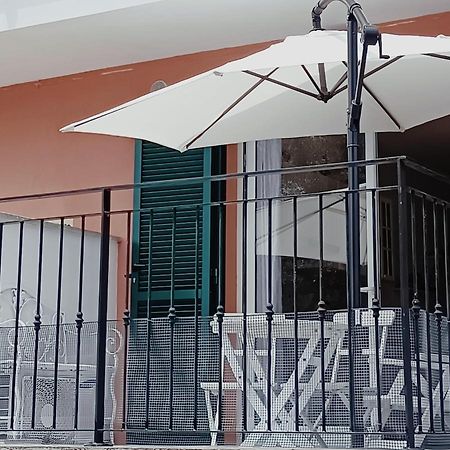 “L'Alcova Delle Sirene” Apartment Bergeggi Bagian luar foto